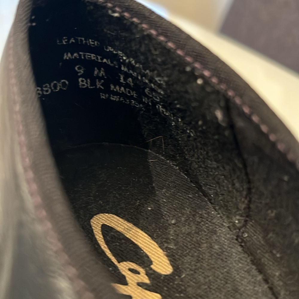 Capezio black leather Mary Jane tap shoes - Picture 9 of 9